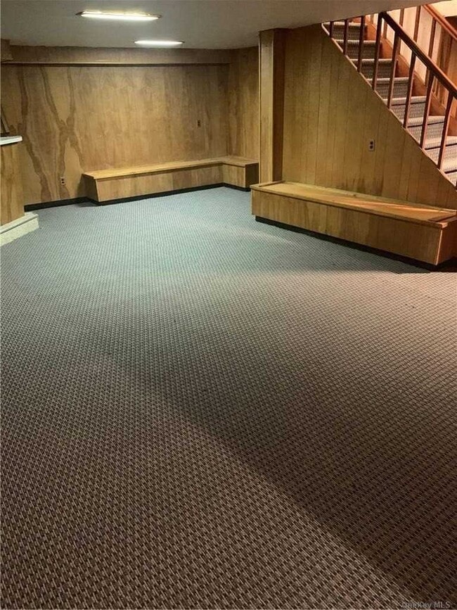 Building Photo - 164 Wildwood Rd