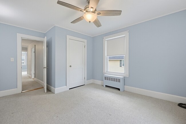 Building Photo - 63 Bancroft Park
