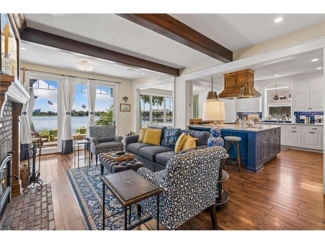 Building Photo - 4941 Island View Dr
