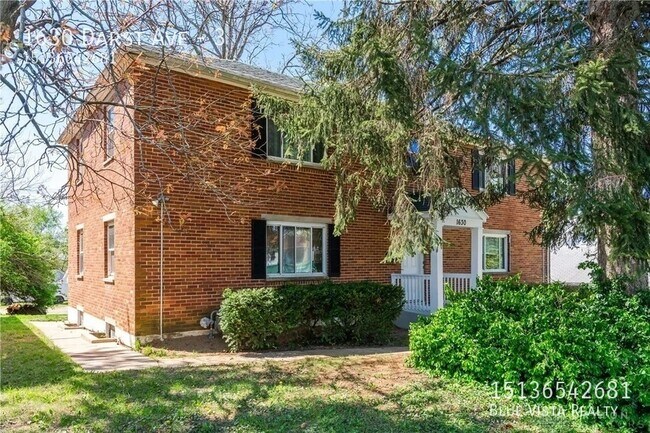 Building Photo - 1630 Darst Ave