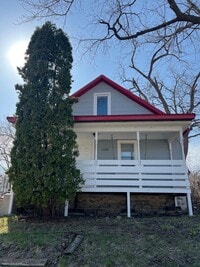 Building Photo - Charming 3-Bed, 1-Bath Single-Family Home!