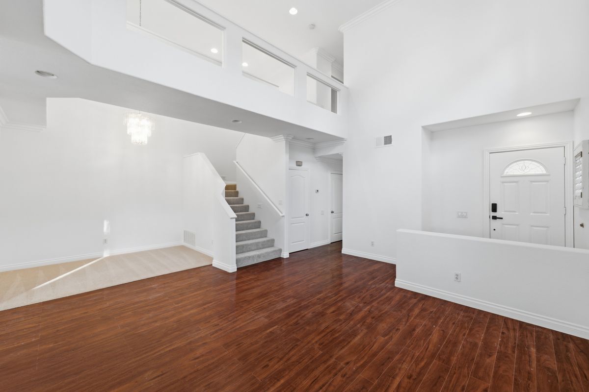Building Photo - 8261 E Alpine Ct