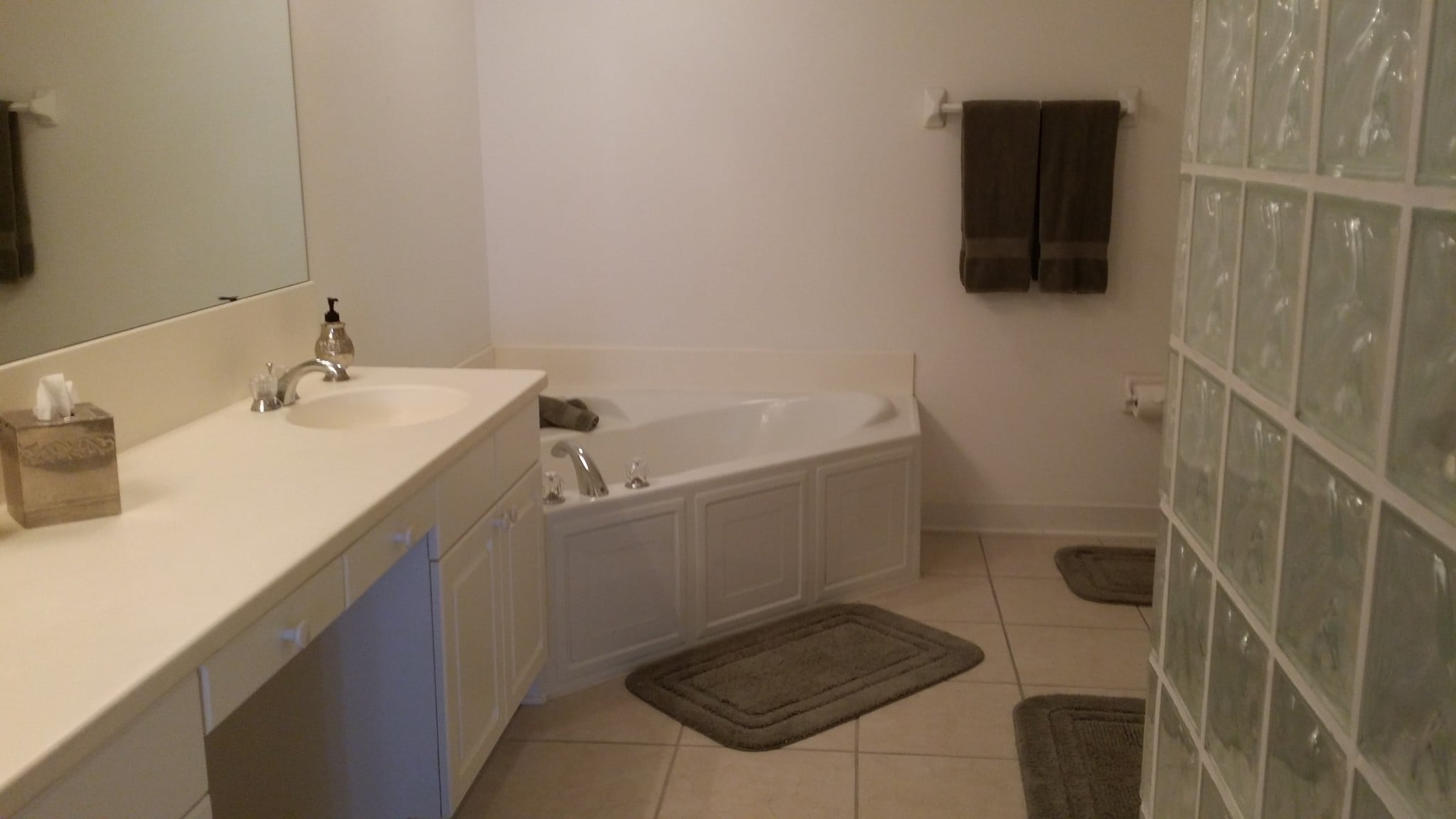 master bathroom - 2055 S Atlantic Ave