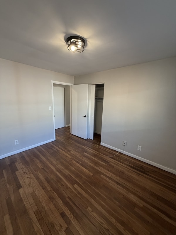 Building Photo - 6155 Ridge Ave