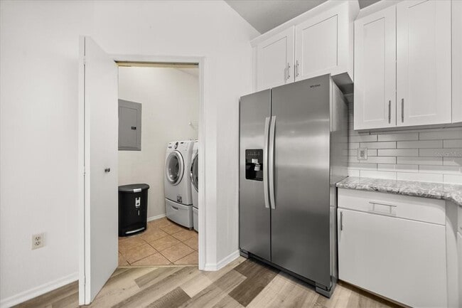 Building Photo - 126 Vista Verdi Cir