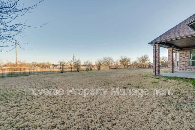 Building Photo - 10280 Mustang Downs Dr