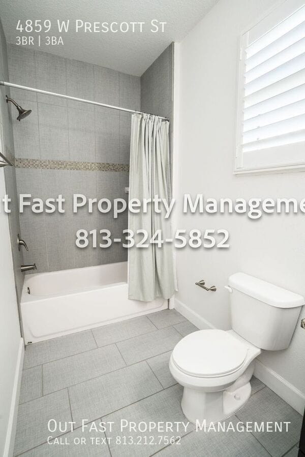 Building Photo - 4859 W Prescott St