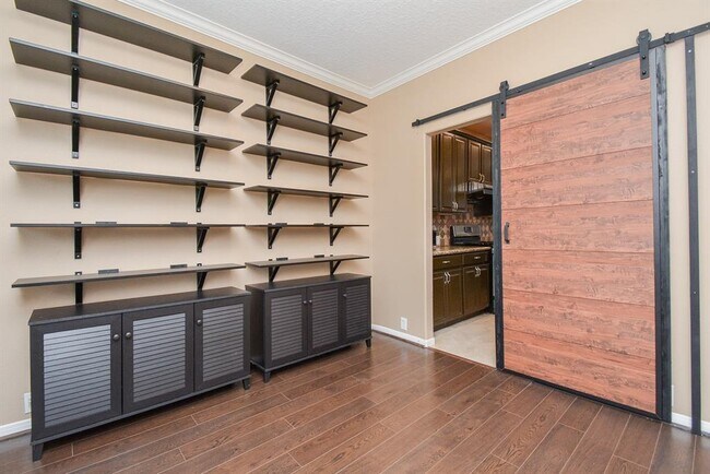 Building Photo - 1410 Hidden Terrace Dr