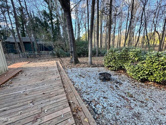 Building Photo - 118 Creeks Edge