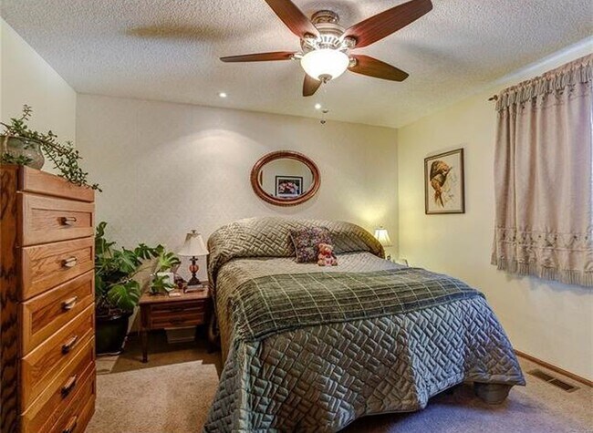 Building Photo - 17929 E Brown Pl