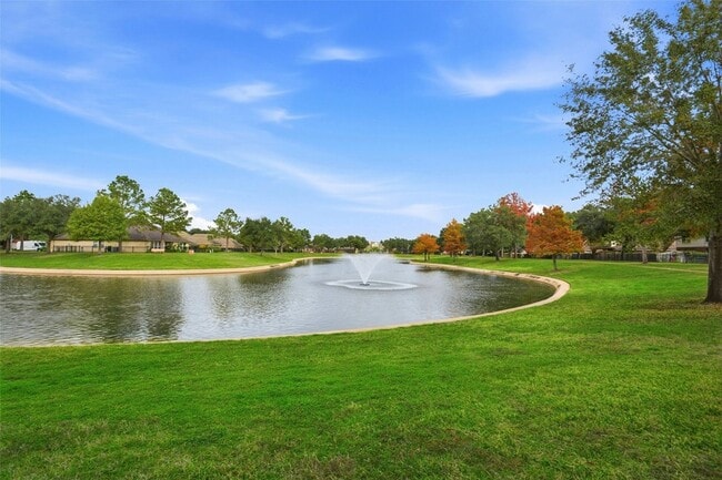 Building Photo - 17706 Windsor Grove Ln