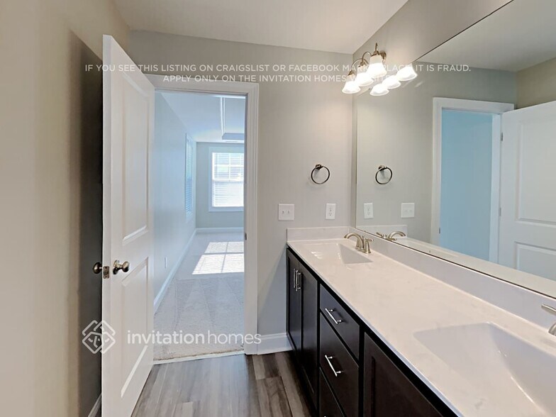 Building Photo - 233 Wildlife Pkwy