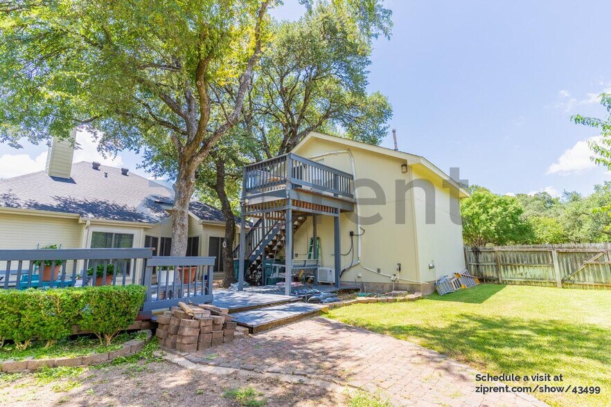 Building Photo - 8114 Monona Ave.