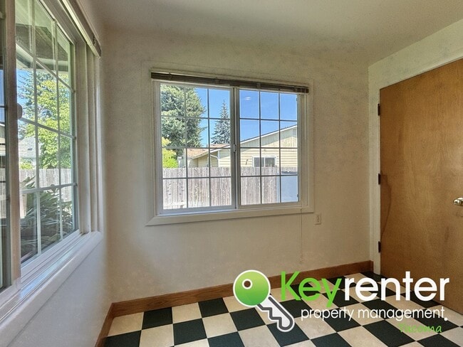 Building Photo - Charming Clinker Brick Rambler in the Hear...