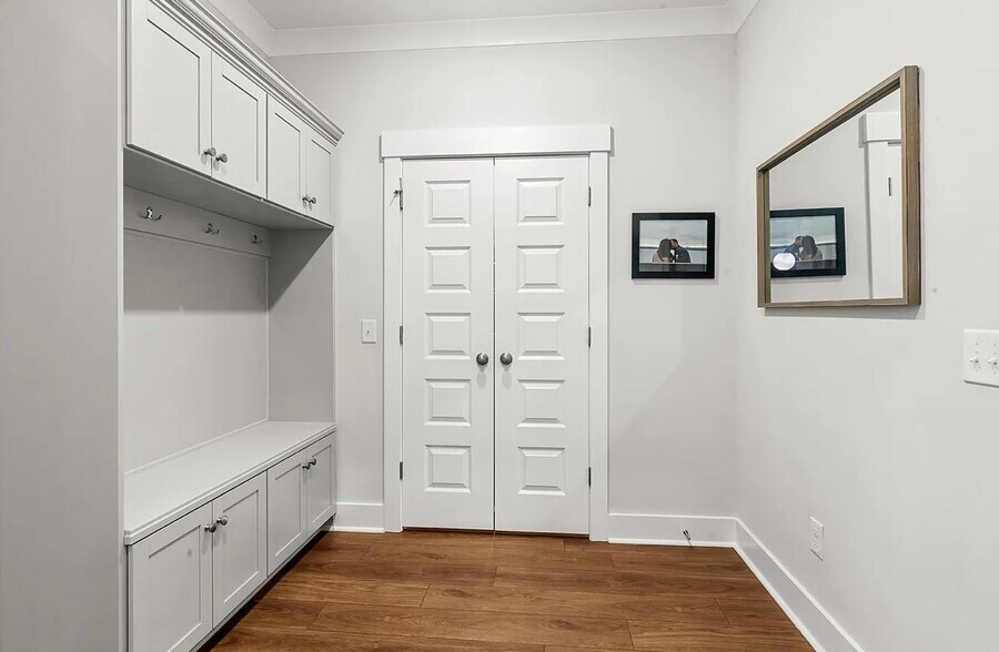 Building Photo - 256 Fiddleback Dr