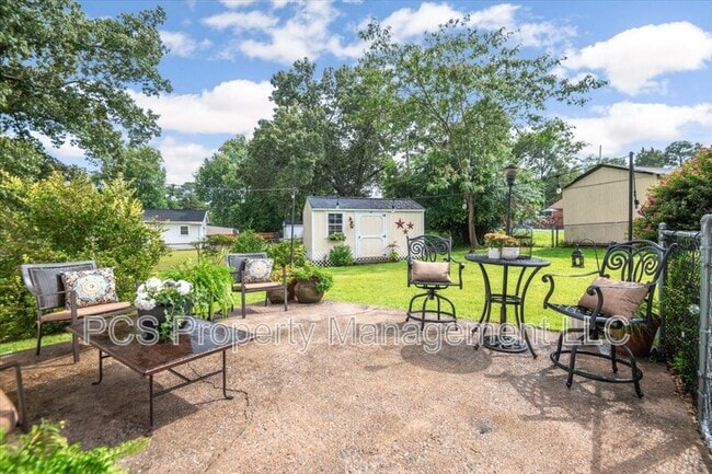 Building Photo - 16100 Gary Ave