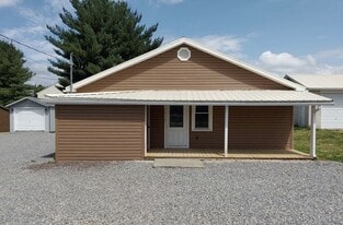 Building Photo - 8840 PA-405