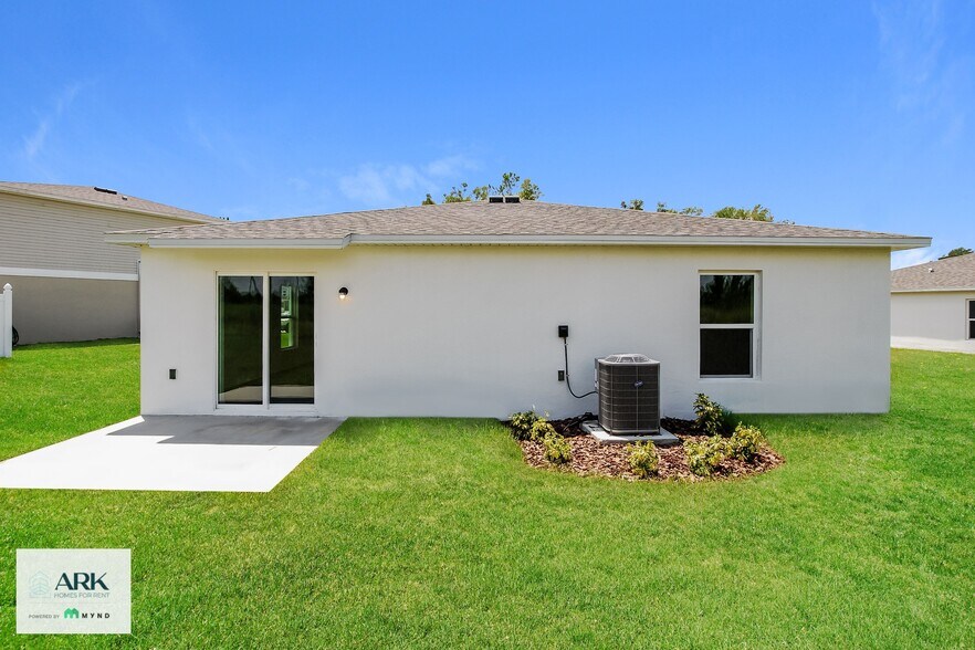 Building Photo - 139 River Hl Dr