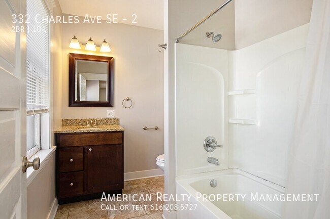 Building Photo - 332 Charles Ave SE