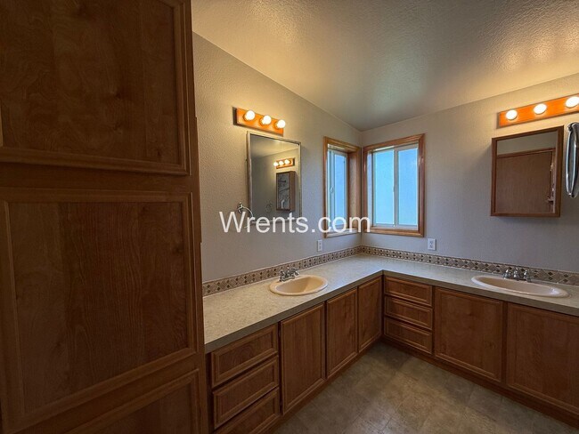 Building Photo - Country Living Retreat Near Cheney – Space, Privacy & Homestead Charm