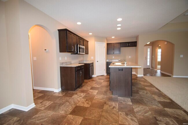 Building Photo - 15028 Whitaker Dr