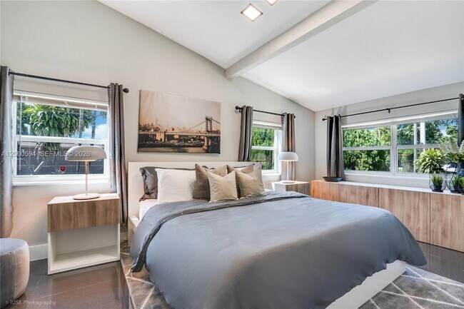 Building Photo - 2990 NW 50th St