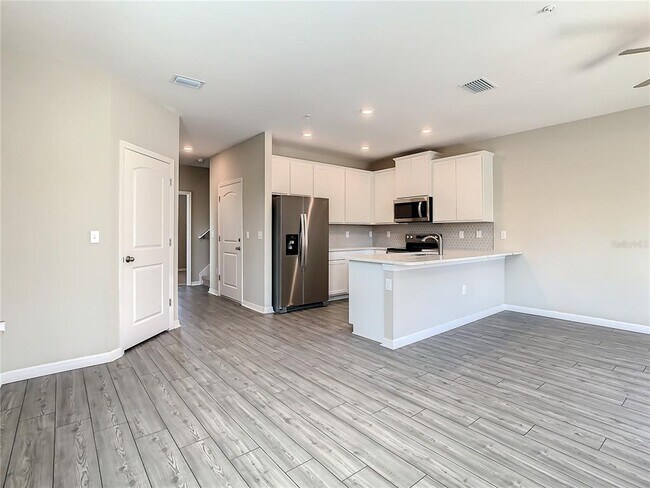 Building Photo - 5513 Wahoo Ct