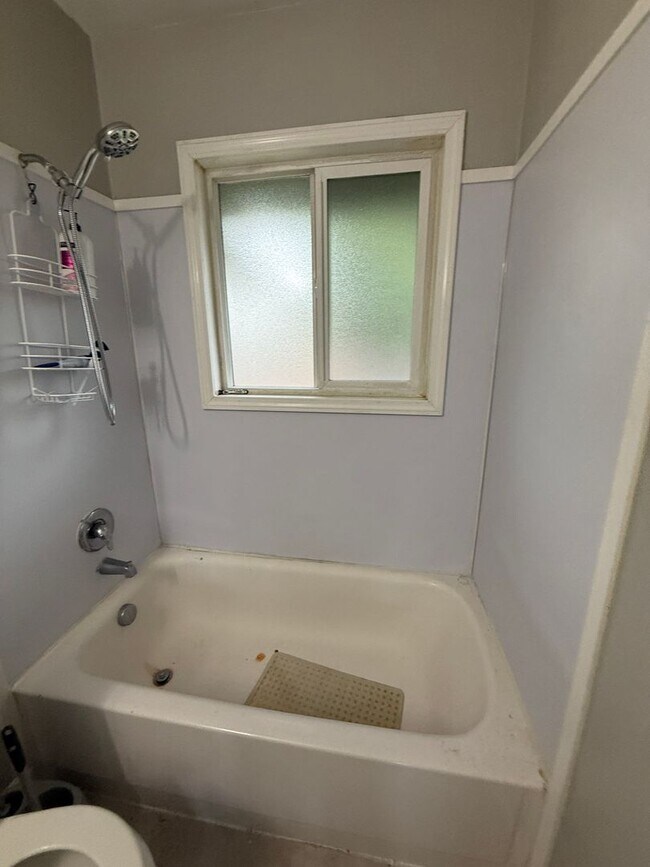 Building Photo - 802 N 20th Ave