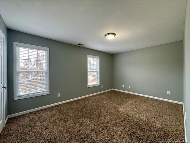 Building Photo - 311 Ranier Dr