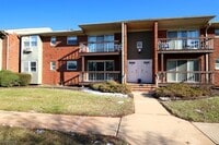 Building Photo - 515 Andria Ave