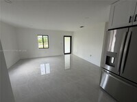 Building Photo - 15920 NW 17th Ct