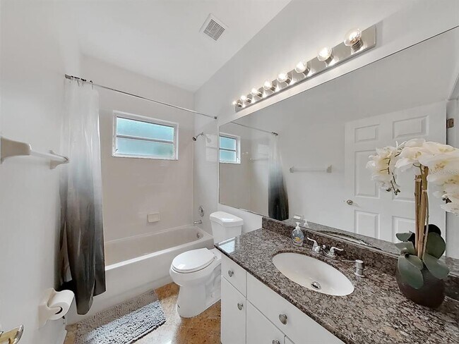 Building Photo - 18177 Heron Walk Dr