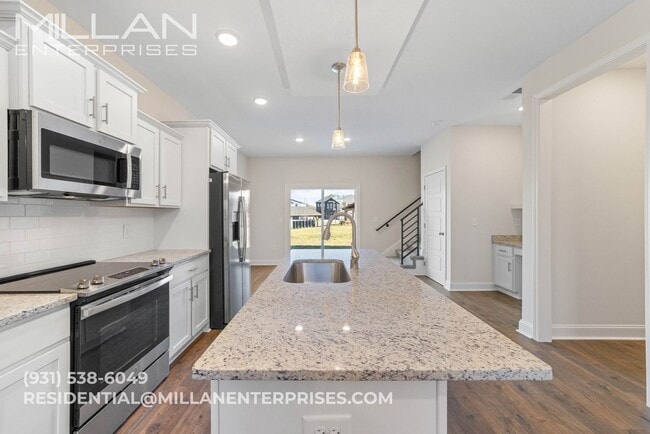 Building Photo - New Construction Modern Home With Open Floor Plan, Whte Cabintery and Primary Bedroom Suite