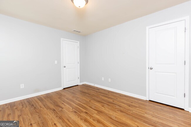 Building Photo - 1705 Barfield Run NW