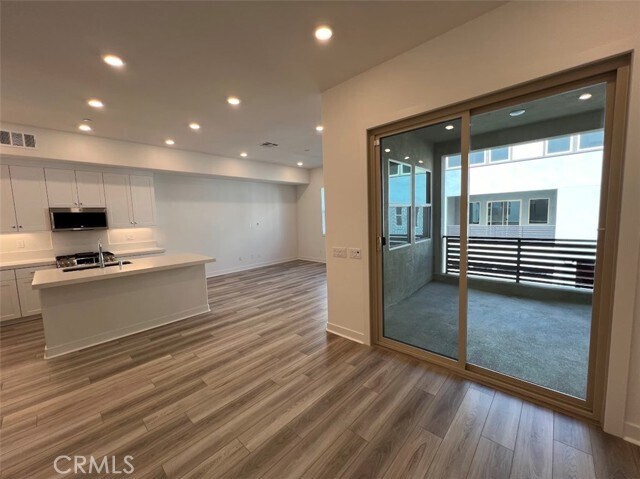 Building Photo - 435 Mullberry Pl