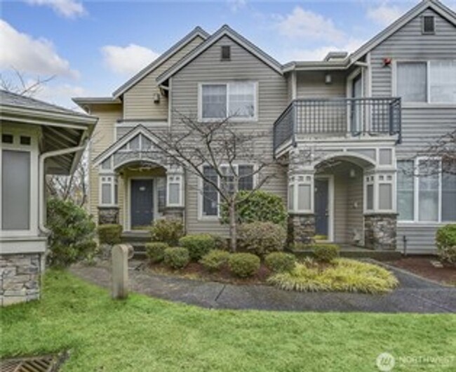 Primary Photo - 3Bd/2.5Ba Kirkland Townhouse