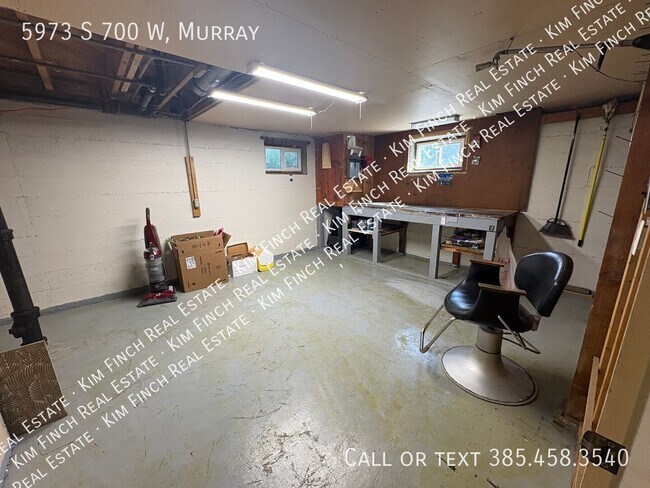 Building Photo - 5973 S 700 W