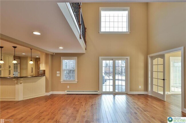 Building Photo - 284 Walker Rd