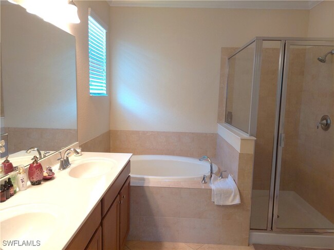 Building Photo - 21184 Bella Terra Blvd