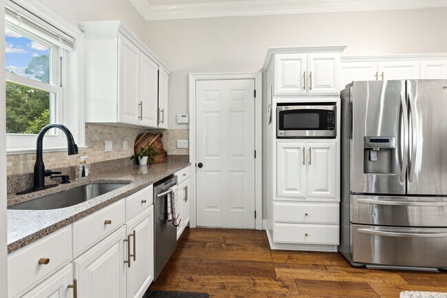 Building Photo - 4086 Indian Trail