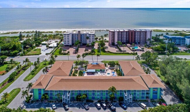 Building Photo - 7785 Estero Blvd