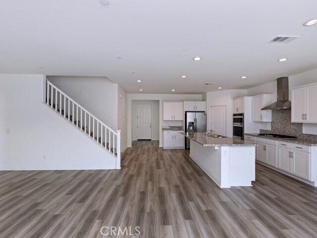 Building Photo - 29553 Tulipwood St