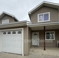 Building Photo - 406 1st St SE