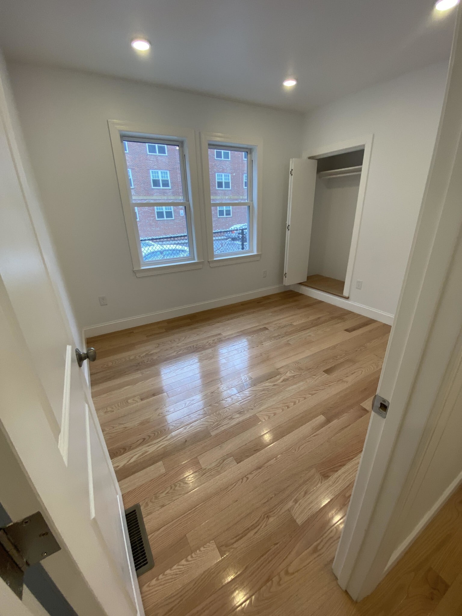 Building Photo - 141 Prospect St