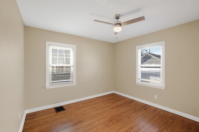 Building Photo - 1028 Colwick Dr