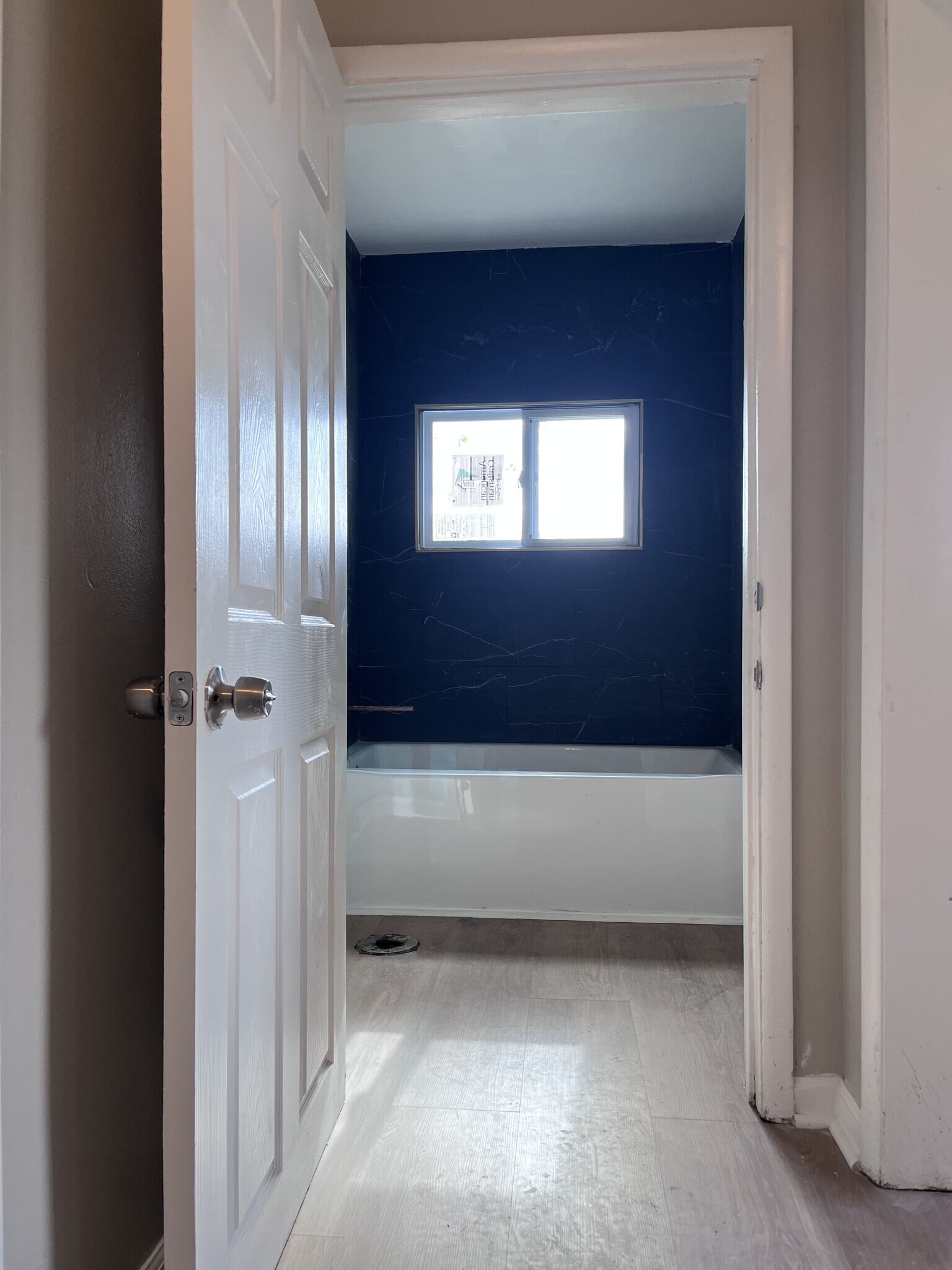 Building Photo - 709 Dale St