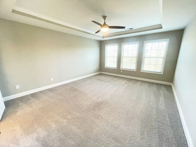 Building Photo - Gorgeous Newer Construction Home!