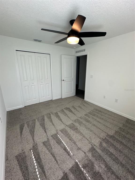 Building Photo - 426 Three Oaks Dr