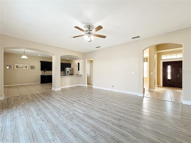 Building Photo - 9551 Bennington Chase Dr