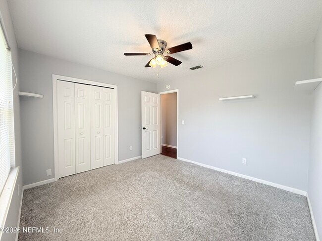 Building Photo - 11411 Kingsley Manor Way